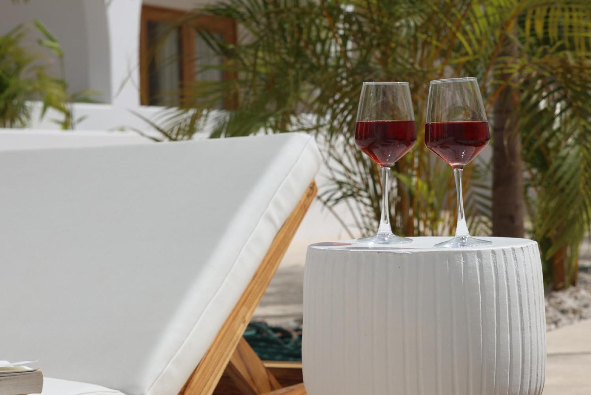 Hide And Seek Resort Попойо Экстерьер фото